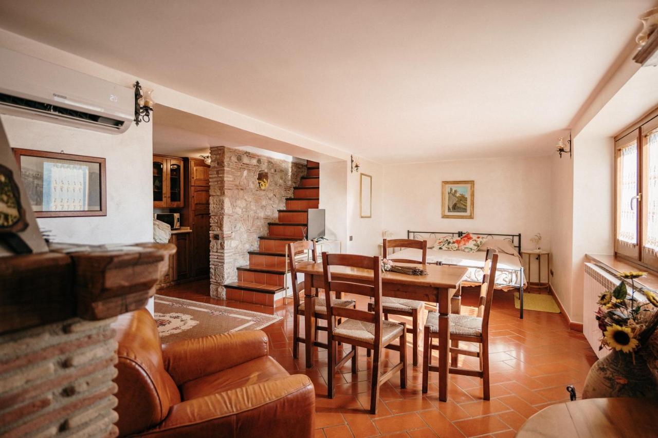 Lago Del Turano - La Taverna Con Cucina Open Space E Free Wi-Fi Ascrea Exteriér fotografie