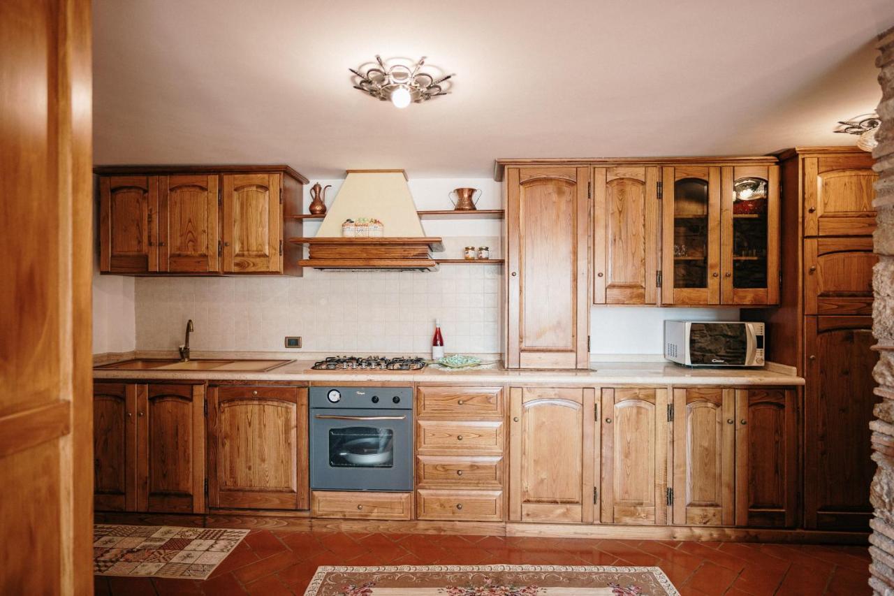 Lago Del Turano - La Taverna Con Cucina Open Space E Free Wi-Fi Ascrea Exteriér fotografie
